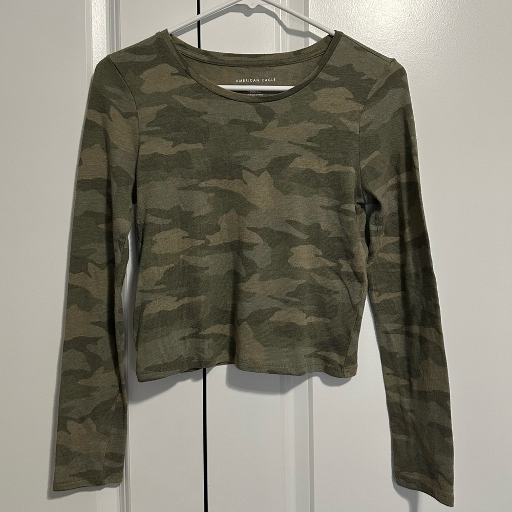 American Eagle Crop Top